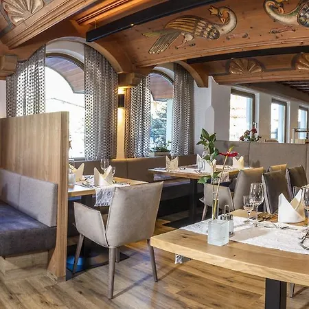 Hotel Hubertus 4*